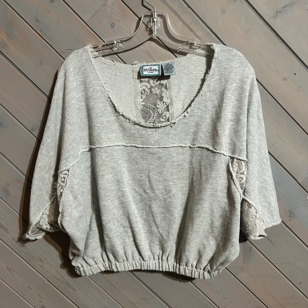 Miken Active Women's Gray Lace‎ Trim Sweatshirt Pullover Top Size L